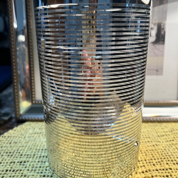 Cylinder vase candle holder.0 - Picture 7 of 7